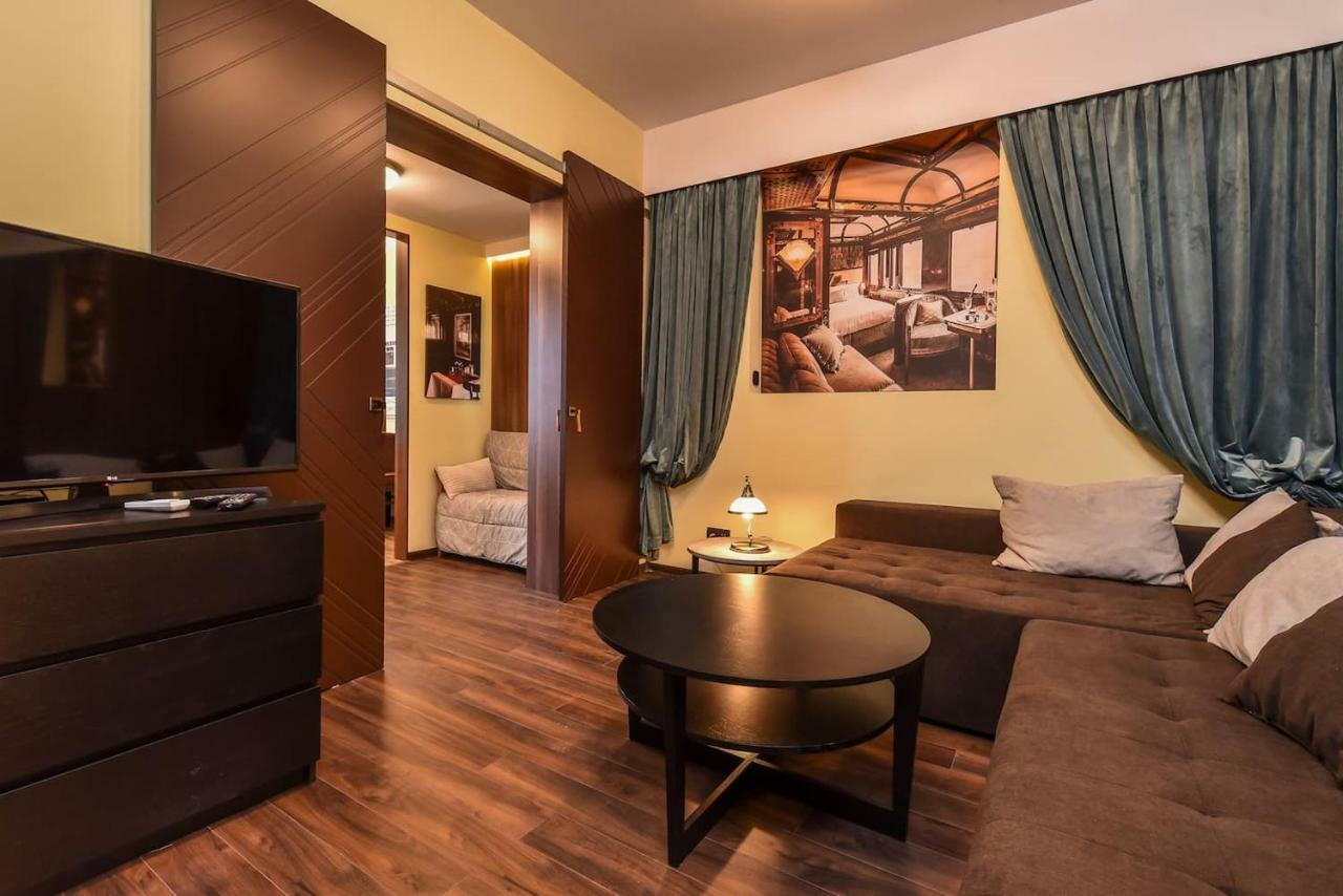 Palace Of Culture 2-Bedroom Retreat On Skobelev Blvd 索菲亞 外观 照片
