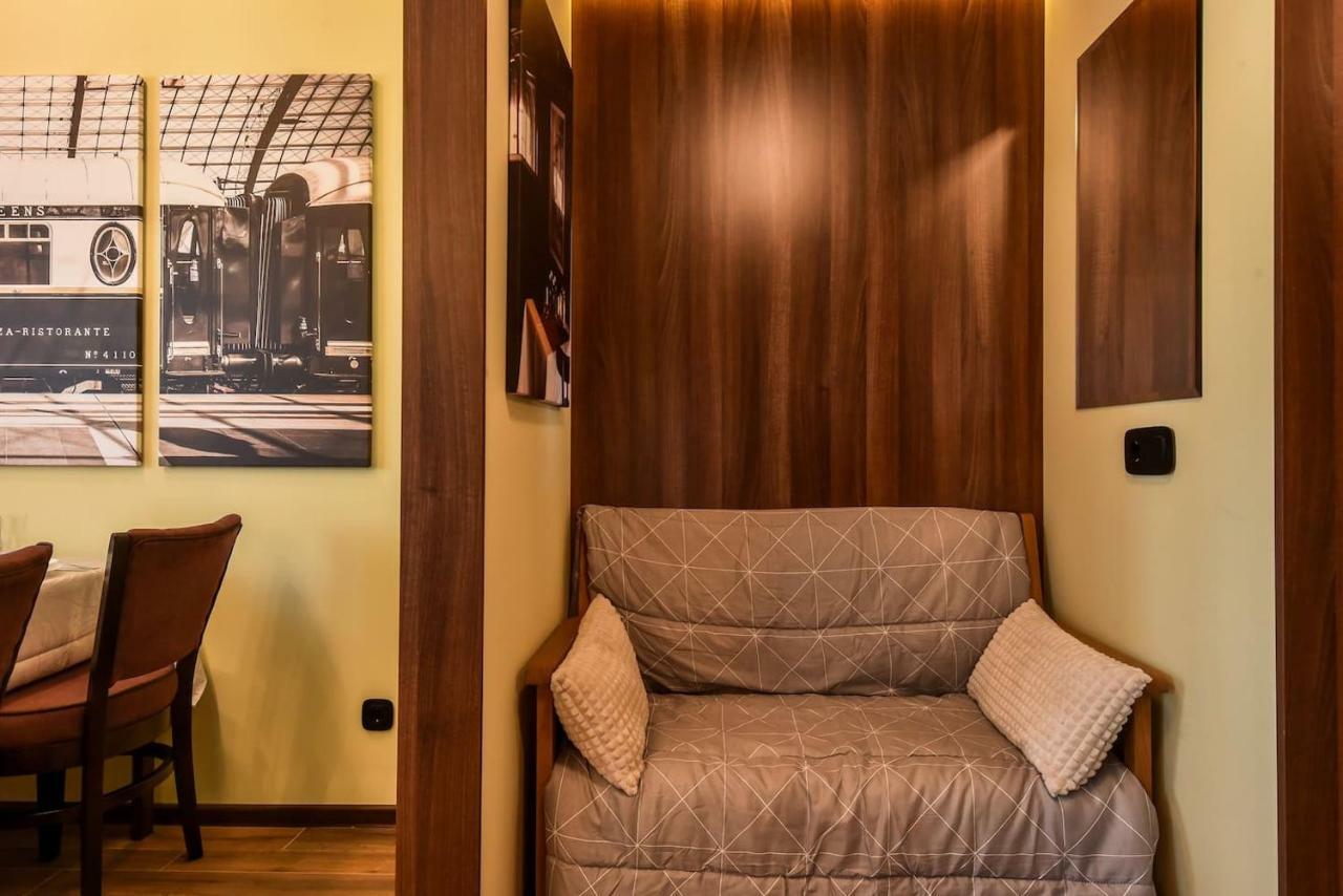 Palace Of Culture 2-Bedroom Retreat On Skobelev Blvd 索菲亞 外观 照片